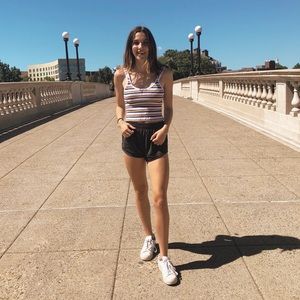 Meet your Posher, Sara